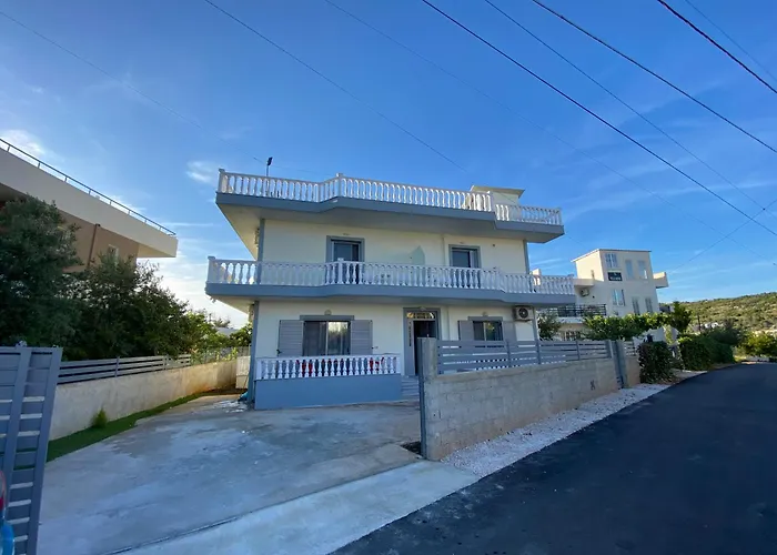 Villa Mateo
